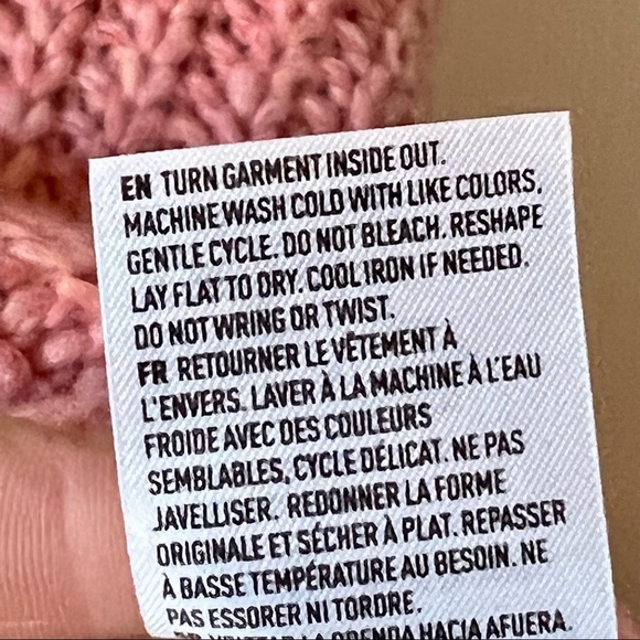 AMERICAN EAGLE Chunky Cable Knit Sweater—SZ. XS - Picture 11 of 12